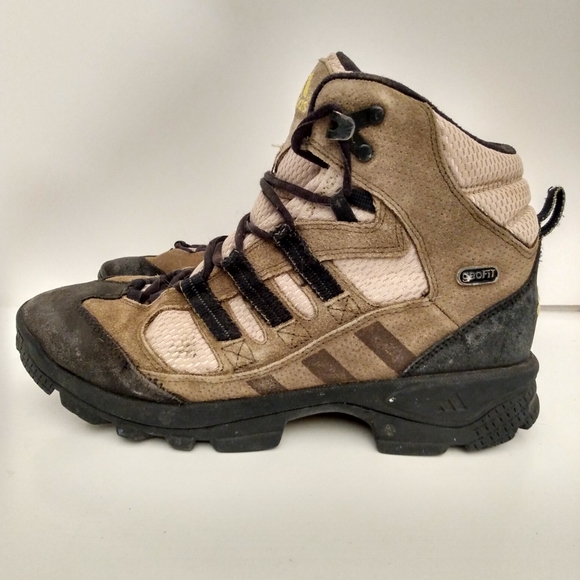 adidas hiking boots mens